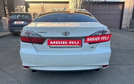 Toyota Camry, 2017 год, 2 350 000 рублей, 2 фотография