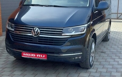 Volkswagen Caravelle T6 рестайлинг, 2021 год, 5 900 000 рублей, 1 фотография