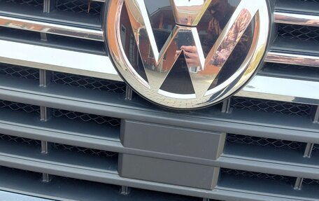 Volkswagen Caravelle T6 рестайлинг, 2021 год, 5 900 000 рублей, 12 фотография