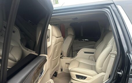 Cadillac Escalade IV, 2018 год, 5 000 000 рублей, 4 фотография