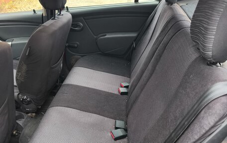 Renault Sandero I, 2010 год, 570 000 рублей, 2 фотография