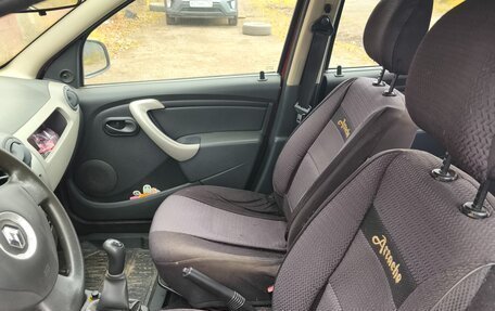 Renault Sandero I, 2010 год, 570 000 рублей, 3 фотография