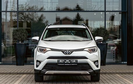 Toyota RAV4, 2016 год, 1 995 000 рублей, 2 фотография