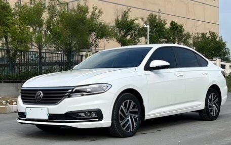 Volkswagen Lavida, 2022 год, 1 450 000 рублей, 1 фотография