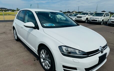 Volkswagen Golf VII, 2016 год, 2 000 000 рублей, 3 фотография