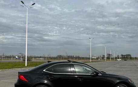 Lexus IS III, 2017 год, 2 000 000 рублей, 16 фотография