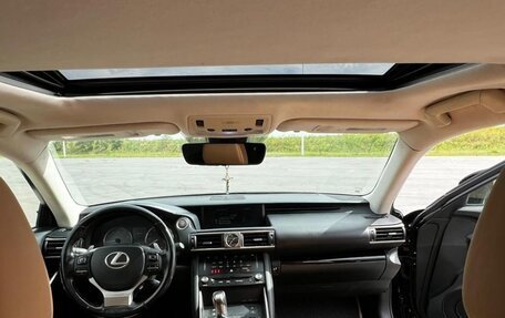 Lexus IS III, 2017 год, 2 000 000 рублей, 15 фотография