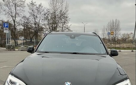 BMW X5, 2018 год, 4 300 000 рублей, 3 фотография