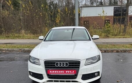 Audi A4, 2010 год, 1 250 000 рублей, 4 фотография
