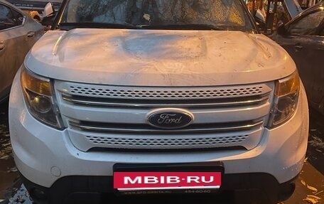 Ford Explorer VI, 2015 год, 2 200 000 рублей, 2 фотография