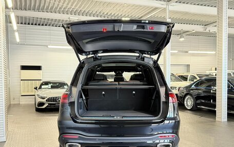 Mercedes-Benz GLS, 2024 год, 18 500 000 рублей, 21 фотография