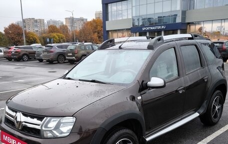 Renault Duster I рестайлинг, 2015 год, 1 100 000 рублей, 2 фотография