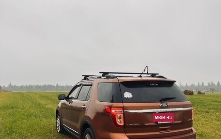 Ford Explorer VI, 2014 год, 1 900 000 рублей, 2 фотография