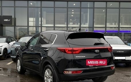 KIA Sportage IV рестайлинг, 2018 год, 1 829 000 рублей, 8 фотография
