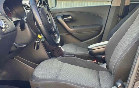 Volkswagen Polo VI (EU Market), 2015 год, 1 100 000 рублей, 12 фотография