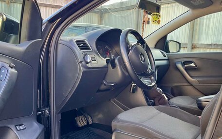 Volkswagen Polo VI (EU Market), 2015 год, 1 100 000 рублей, 15 фотография