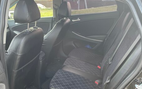 Hyundai Solaris II рестайлинг, 2016 год, 950 000 рублей, 9 фотография