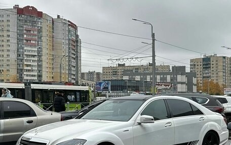 Mercedes-Benz S-Класс, 2008 год, 899 999 рублей, 1 фотография