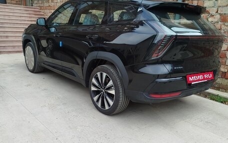 Geely Atlas, 2025 год, 1 965 000 рублей, 3 фотография