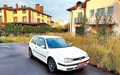 Volkswagen Golf IV, 1998 год, 299 000 рублей, 1 фотография