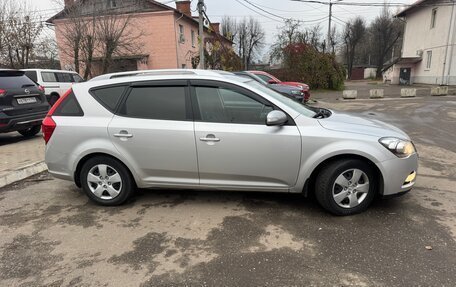 KIA cee'd I рестайлинг, 2010 год, 820 000 рублей, 2 фотография