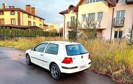 Volkswagen Golf IV, 1998 год, 299 000 рублей, 2 фотография