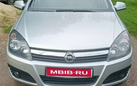 Opel Astra H, 2012 год, 570 000 рублей, 1 фотография