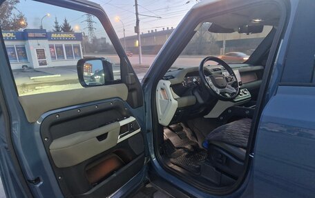 Land Rover Defender II, 2021 год, 6 300 000 рублей, 14 фотография