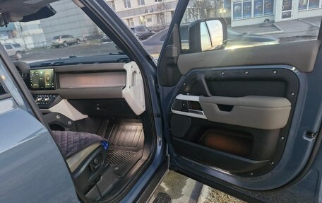 Land Rover Defender II, 2021 год, 6 300 000 рублей, 8 фотография