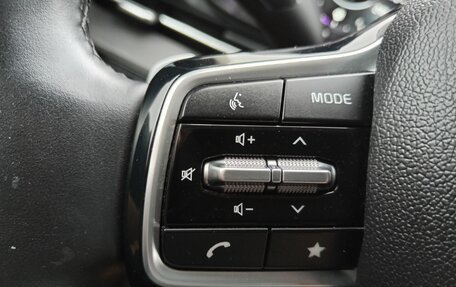 KIA Carnival, 2021 год, 3 900 000 рублей, 19 фотография