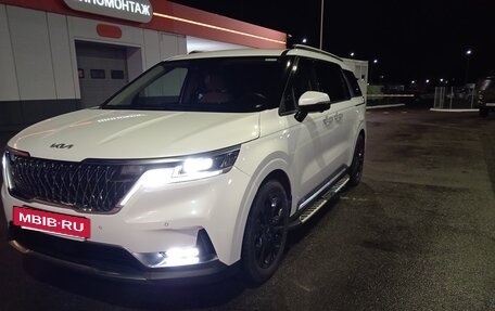 KIA Carnival, 2021 год, 3 900 000 рублей, 29 фотография