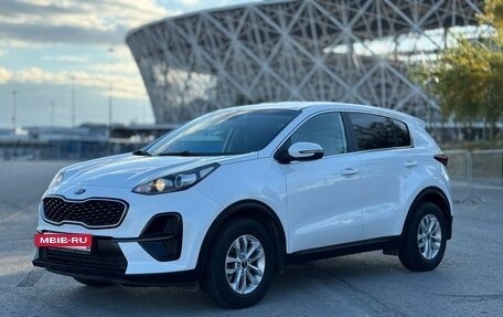 KIA Sportage IV рестайлинг, 2019 год, 2 030 000 рублей, 3 фотография