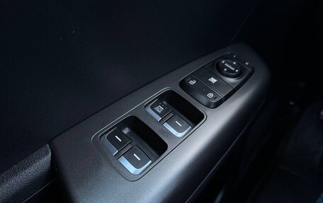 KIA Sportage IV рестайлинг, 2019 год, 2 030 000 рублей, 12 фотография