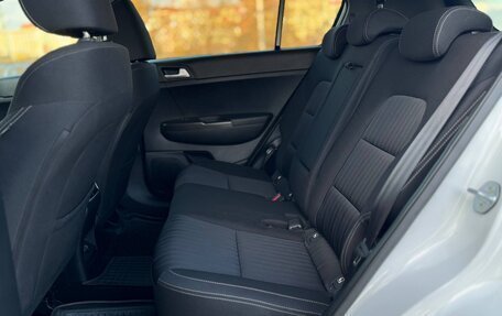 KIA Sportage IV рестайлинг, 2019 год, 2 030 000 рублей, 19 фотография