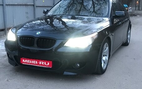 BMW 5 серия, 2004 год, 950 000 рублей, 3 фотография