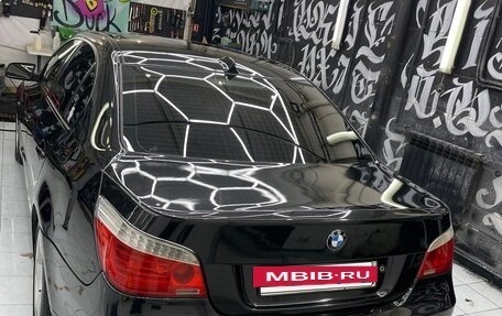 BMW 5 серия, 2004 год, 950 000 рублей, 11 фотография