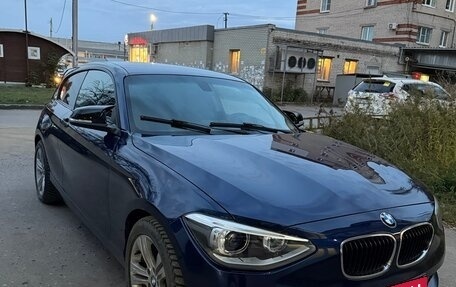 BMW 1 серия, 2013 год, 1 300 000 рублей, 32 фотография