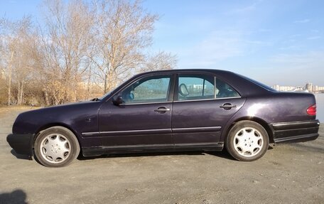 Mercedes-Benz E-Класс, 1997 год, 550 000 рублей, 17 фотография