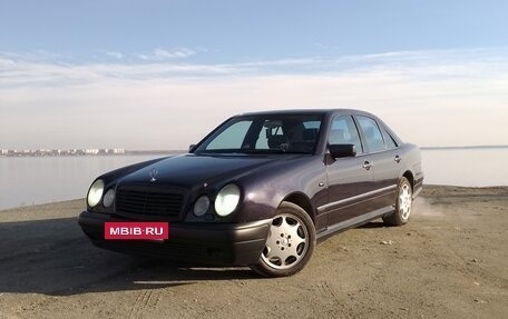 Mercedes-Benz E-Класс, 1997 год, 550 000 рублей, 19 фотография