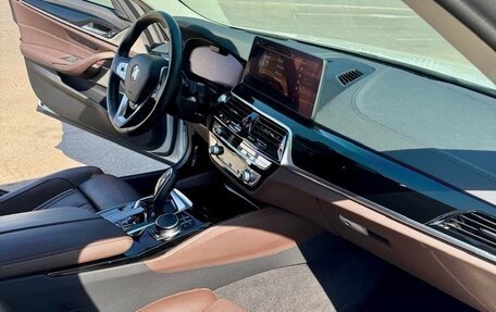 BMW 5 серия, 2021 год, 5 150 000 рублей, 17 фотография