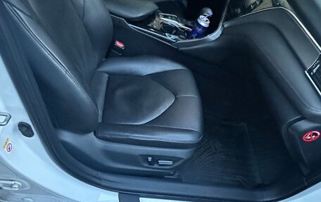 Toyota Camry, 2018 год, 2 250 000 рублей, 7 фотография