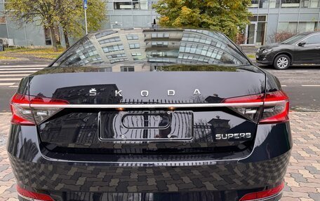 Skoda Superb III рестайлинг, 2025 год, 3 690 000 рублей, 19 фотография