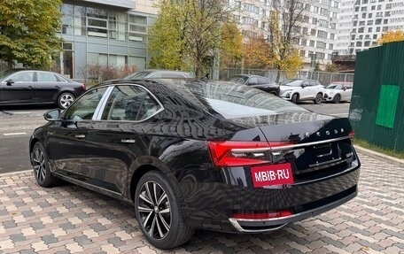 Skoda Superb III рестайлинг, 2025 год, 3 690 000 рублей, 20 фотография
