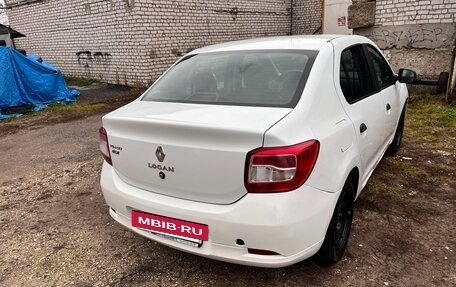 Renault Logan II, 2017 год, 550 000 рублей, 4 фотография