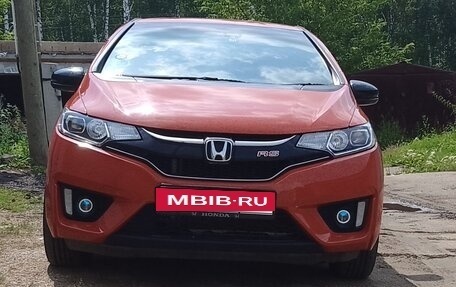 Honda Fit III, 2015 год, 1 272 000 рублей, 5 фотография