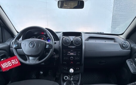 Renault Duster I рестайлинг, 2017 год, 1 086 000 рублей, 13 фотография
