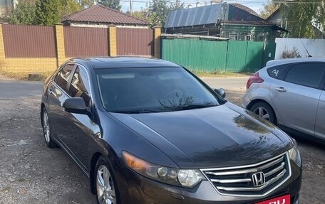 Honda Accord VIII рестайлинг, 2008 год, 1 100 000 рублей, 4 фотография