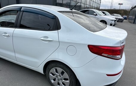 KIA Rio III рестайлинг, 2015 год, 820 000 рублей, 2 фотография