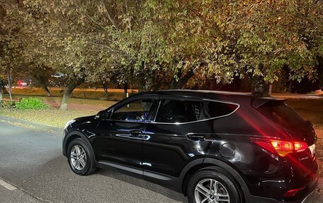 Hyundai Santa Fe III рестайлинг, 2017 год, 2 245 000 рублей, 1 фотография