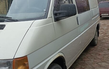 Volkswagen Transporter T4, 1994 год, 450 000 рублей, 3 фотография